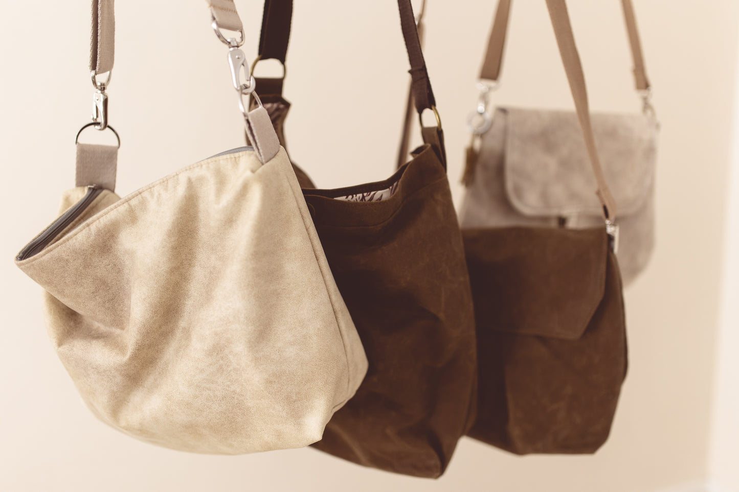 Umhängetasche beige